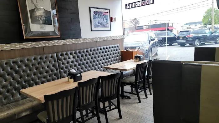 Gino's of Seaford Picture 3