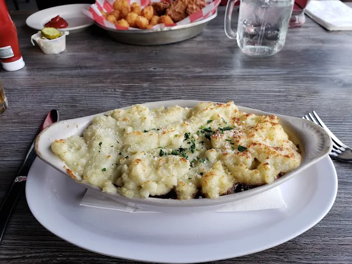 Bayview Tavern Picture 6