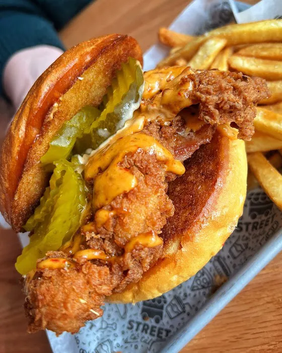 Street to Table, Merrick - Restaurant & Bar Picture 8