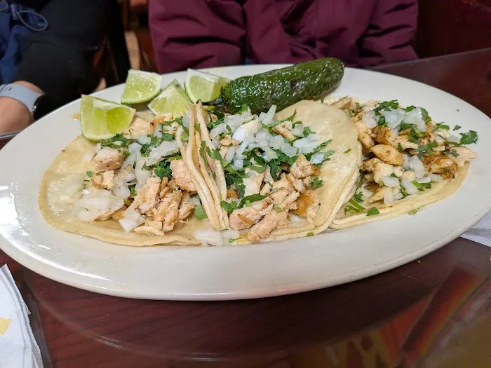 Las Pinatas Mexican Restaurant Picture 6