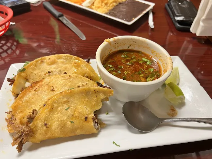 Las Pinatas Mexican Restaurant Picture 2