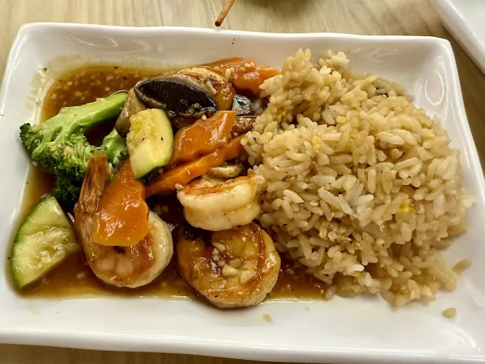 Supra Revolving Sushi Linden Picture 2