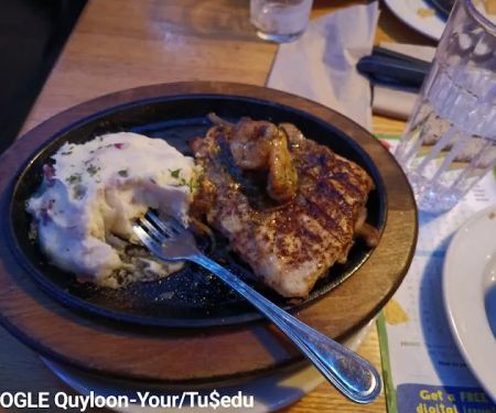 Applebee's Grill + Bar