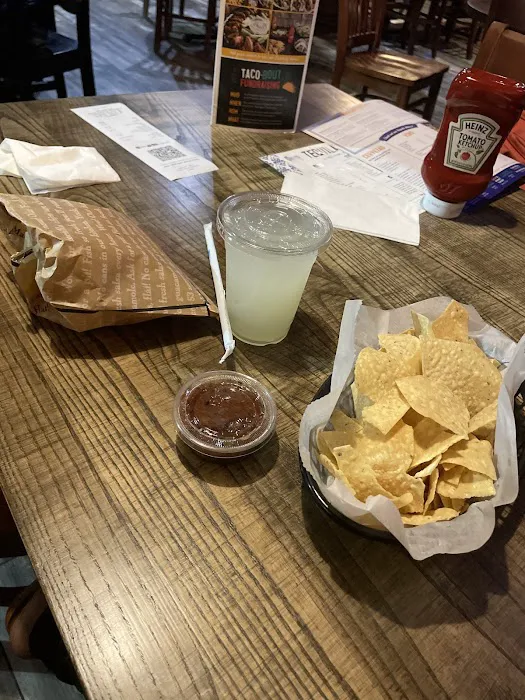 Chevys Fresh Mex Picture 9