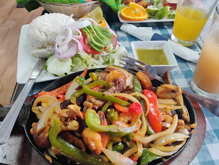 Salsa Y Sabor Picture 1