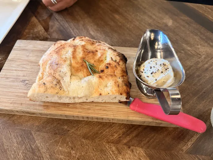 Angelina's Kitchen, Bar and Restaurant Picture 4