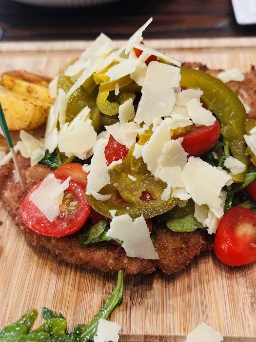 Angelina's Kitchen, Bar and Restaurant Picture 9