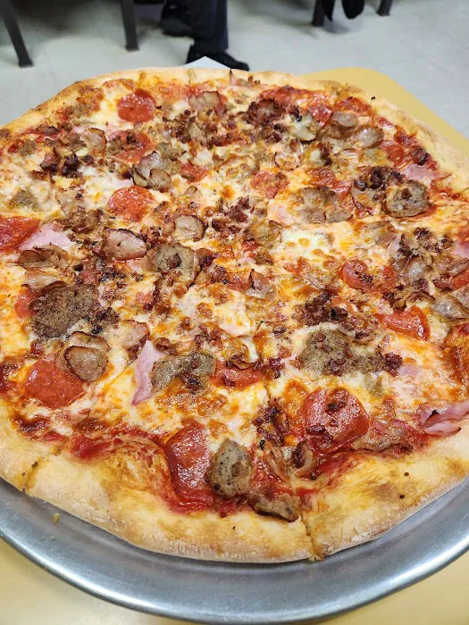 Stadium Pizza Picture 8