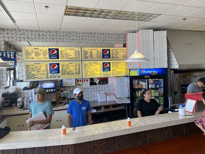 Stadium Pizza Picture 9