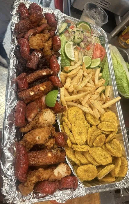 Delicias De Mi País Restaurant Picture 4