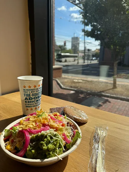 QDOBA Mexican Eats Picture 4