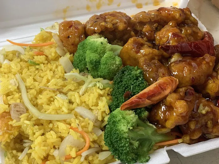 May May Kitchen Picture 1