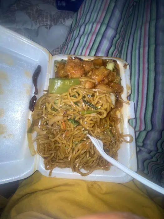 May May Kitchen Picture 10