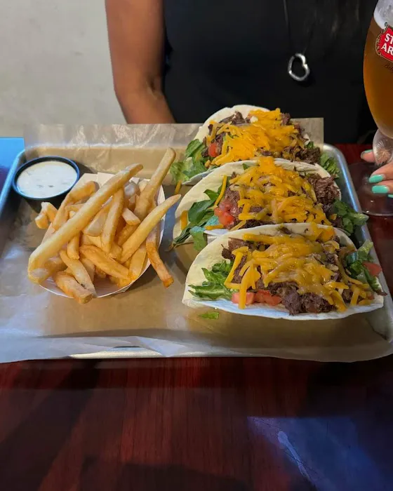 Sharky's West Picture 4