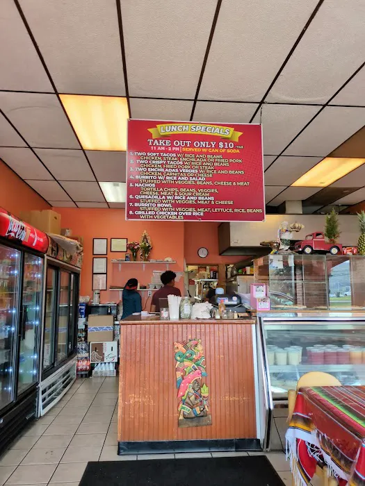 EL Castillo Mexican Restaurant and Pizzeria Picture 8