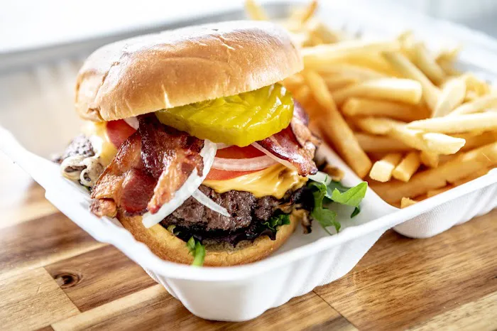 Roam Food Truck Picture 3