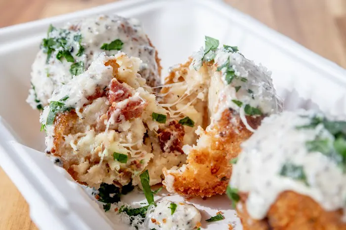 Roam Food Truck Picture 9