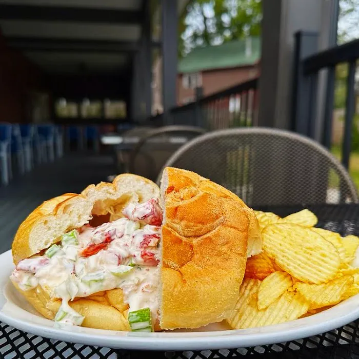 Yesterdays Irish Pub & Restaurant Picture 8