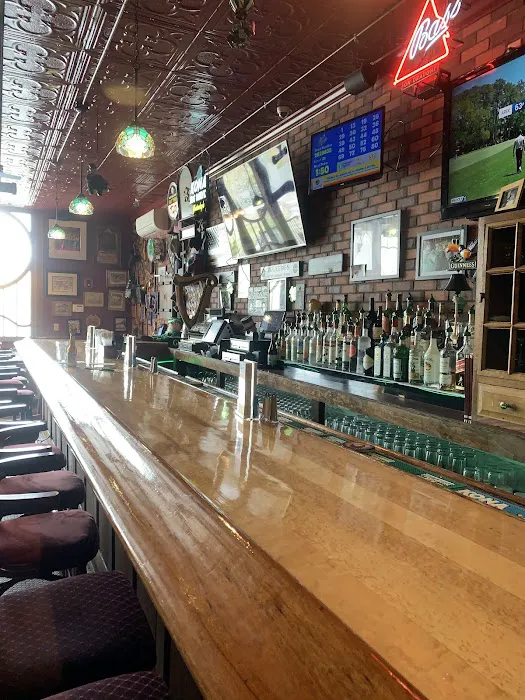 Yesterdays Irish Pub & Restaurant Picture 9