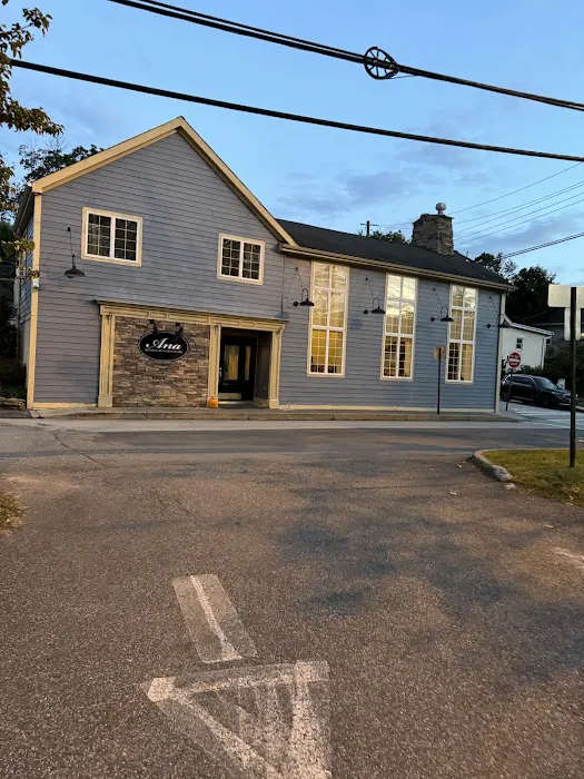 Ana Restaurant/Brick Oven Pizza Picture 3