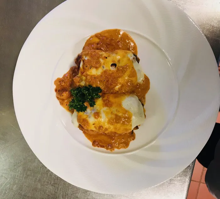 Ana Restaurant/Brick Oven Pizza Picture 10