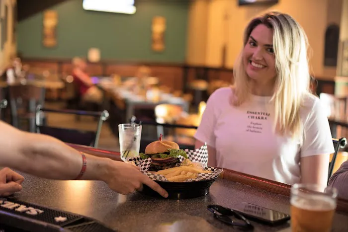 Jesters Restaurant & Pub Picture 7