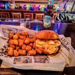 Old School Pub & Grill