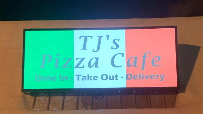 TJ's Pizza Cafe Picture 10