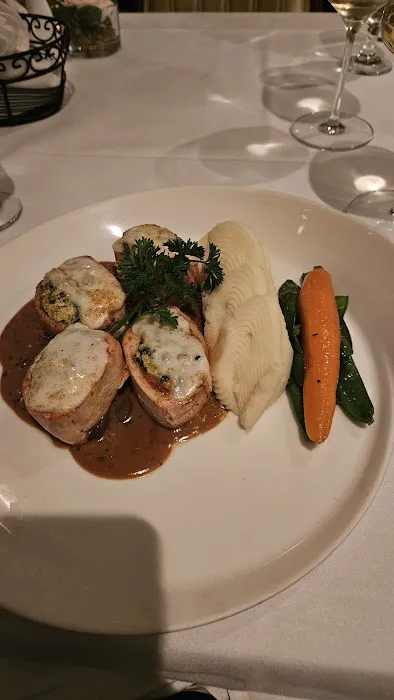 Artemio’s Prime and Proper Picture 8