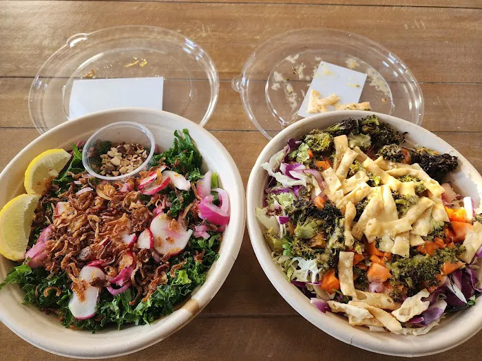 Chopt Creative Salad Co. Picture 3