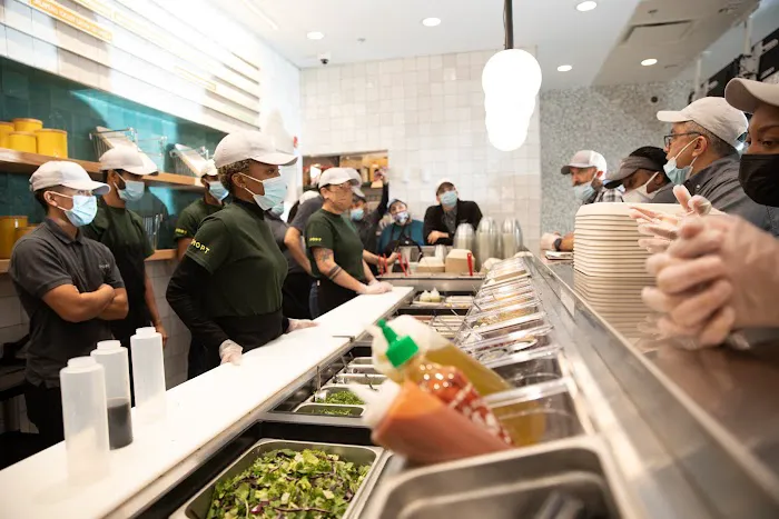 Chopt Creative Salad Co. Picture 7