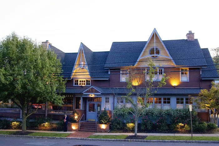 Harvest Restaurant Group Picture 7