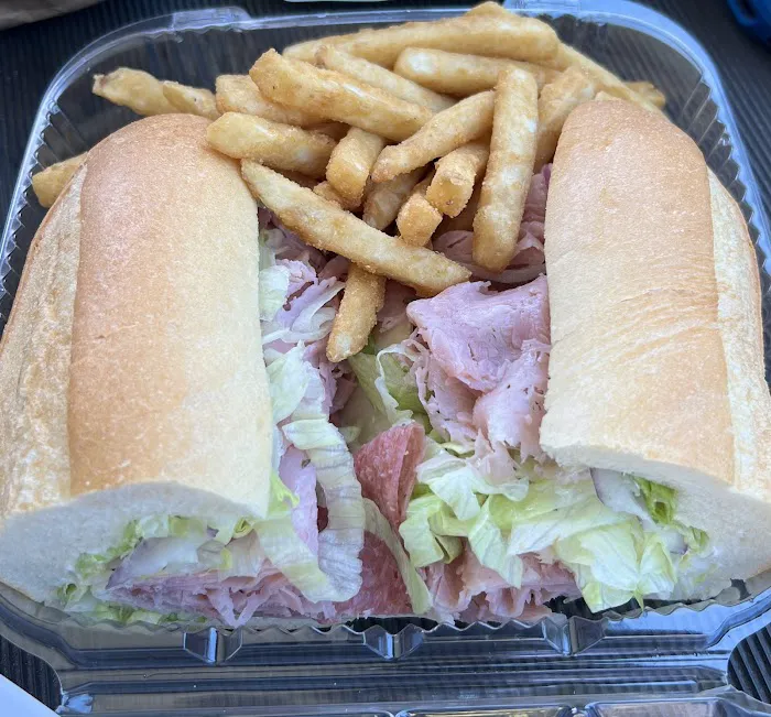 Milan Pizzeria Picture 9