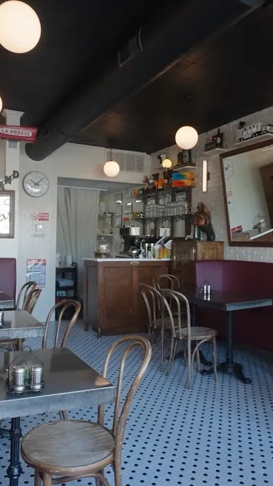 Uncle Momo Picture 2