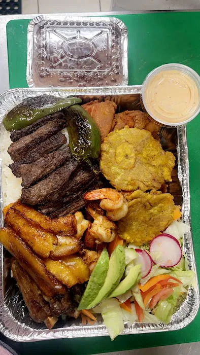 Las Lajas Deli Picture 6