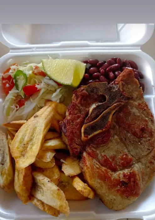 Las Lajas Deli Picture 3