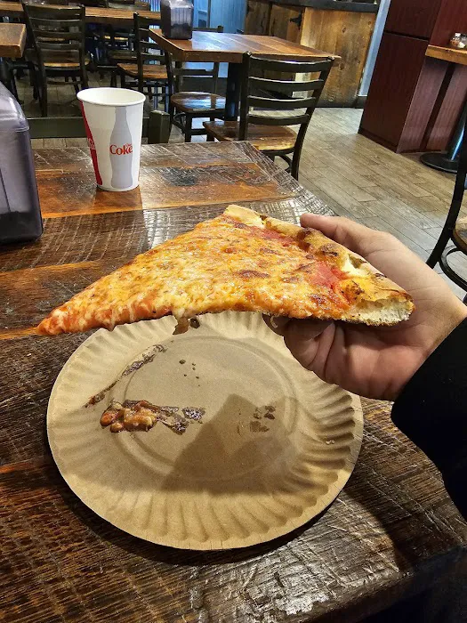 Mozzarella's Pizza Picture 1