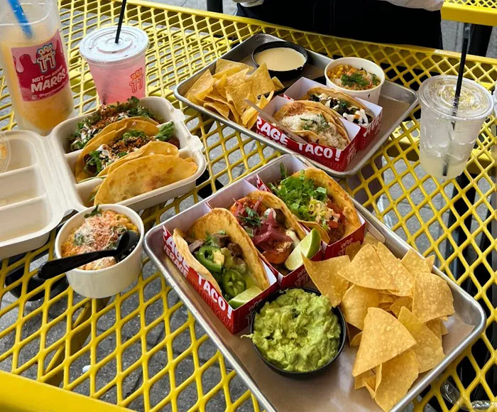 Tony's Tacos Huntington Picture 10