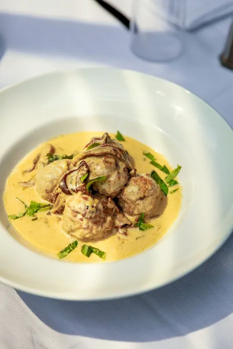 Patrizia’s Marquee Commack Picture 10