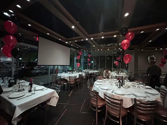 Patrizia’s Marquee Commack Picture 5