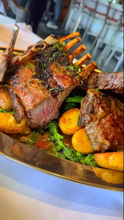 Patrizia’s Marquee Commack Picture 4