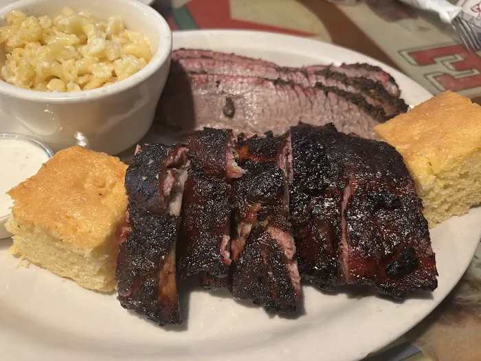 Wire Mill Saloon & Barbeque Picture 1