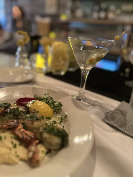 The Georgetown Owl Saloon & Restaurant Picture 7