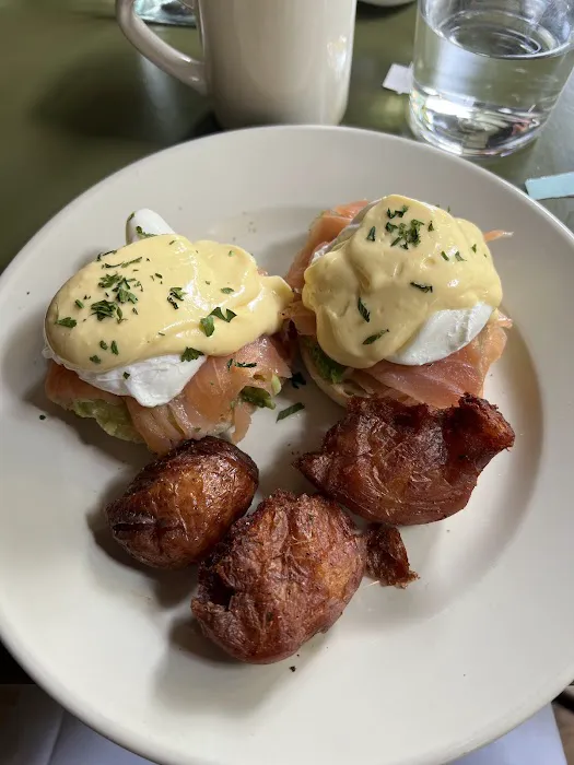 The Georgetown Owl Saloon & Restaurant Picture 2