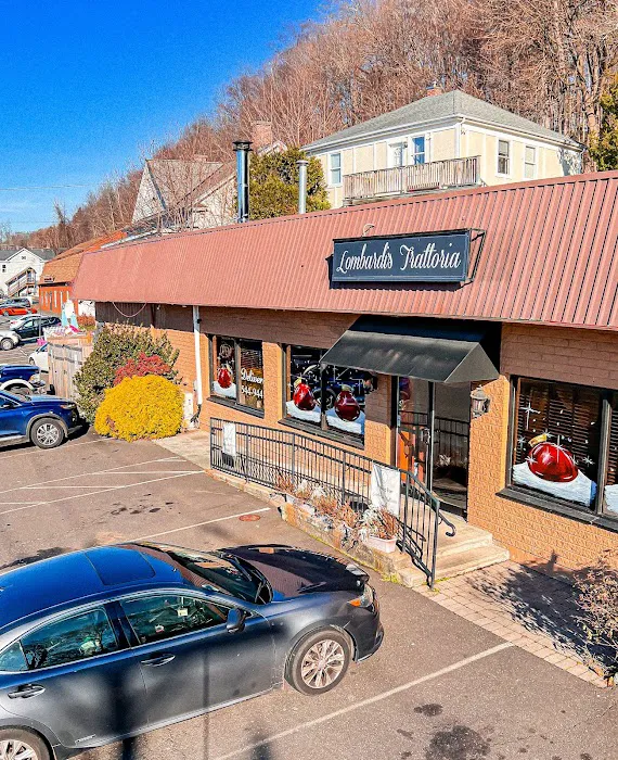 Lombardi's Trattoria Picture 7