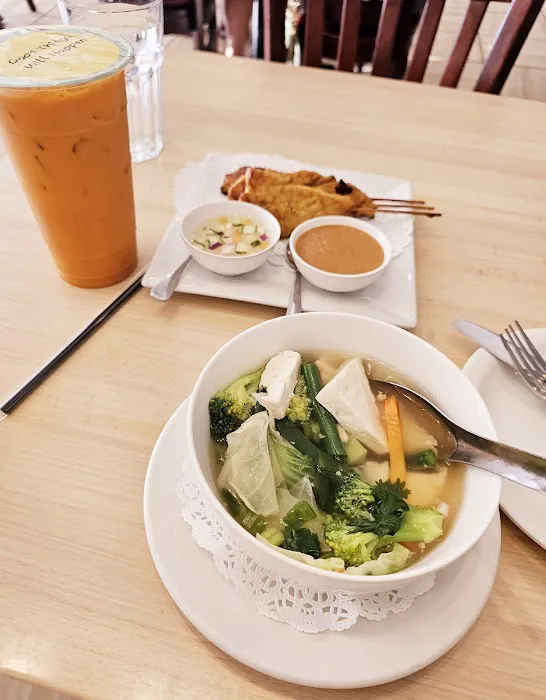 Boom Thai Restaurant Picture 9