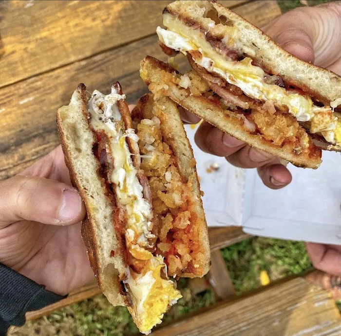 The Bus at Salinger's Picture 1