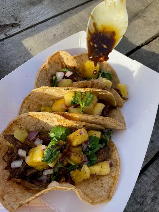 The Bus at Salinger's Picture 3