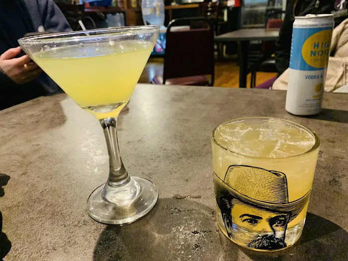 Players Club Restaurant and Sports Bar Picture 4