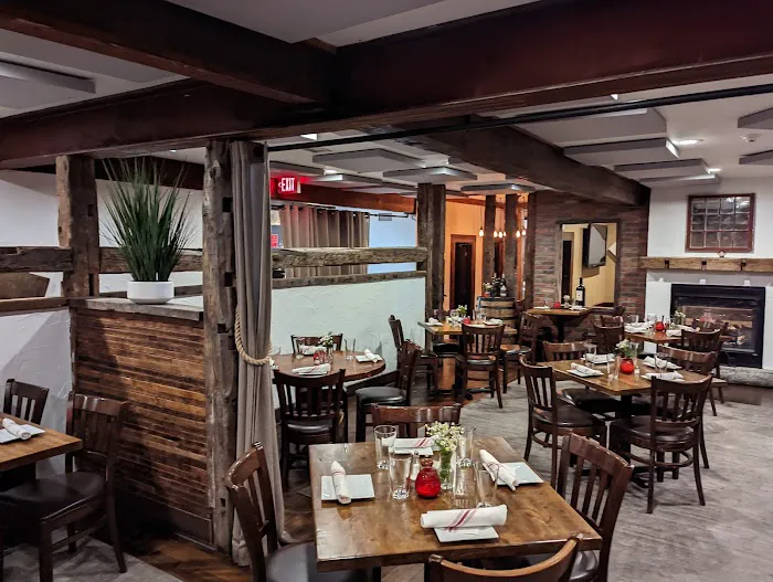 Barnwood Grill Picture 1